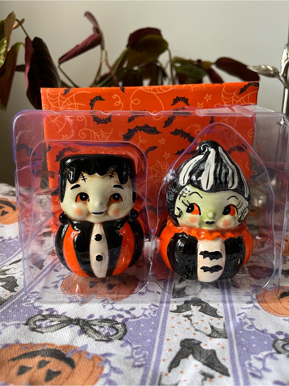 Johanna Parker Halloween Frankenstein & Bride Salt & Pepper Shaker Set 🦇